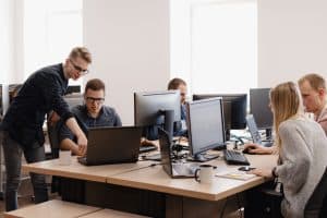 Les outils informatiques incontournables pour booster sa performance en entreprise